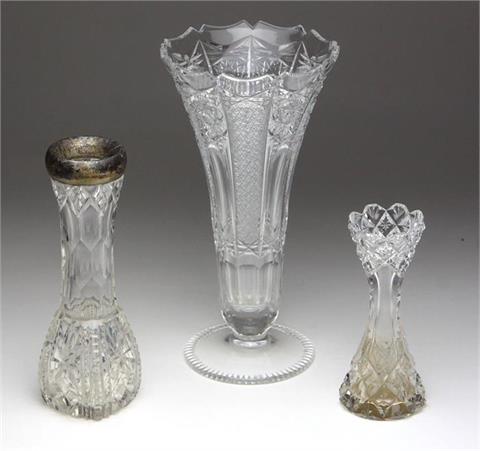 Kristall Vase mit Silberrand u.a.