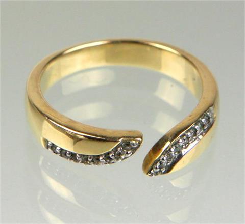 Ring mit weißen Saphiren - GG 375