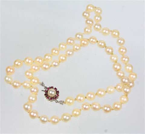 lange Akoya Perlenkette - GG 585