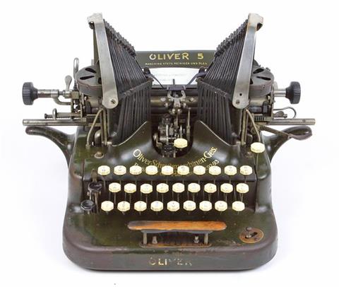Schreibmaschine *Oliver 5*
