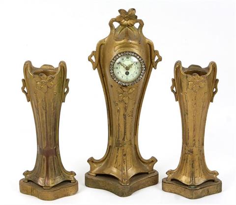 Jugendstil Uhr mit Beisteller um 1900