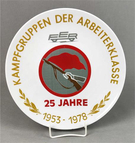 Ehrenteller 25 Jahre Kampfgruppen 1978